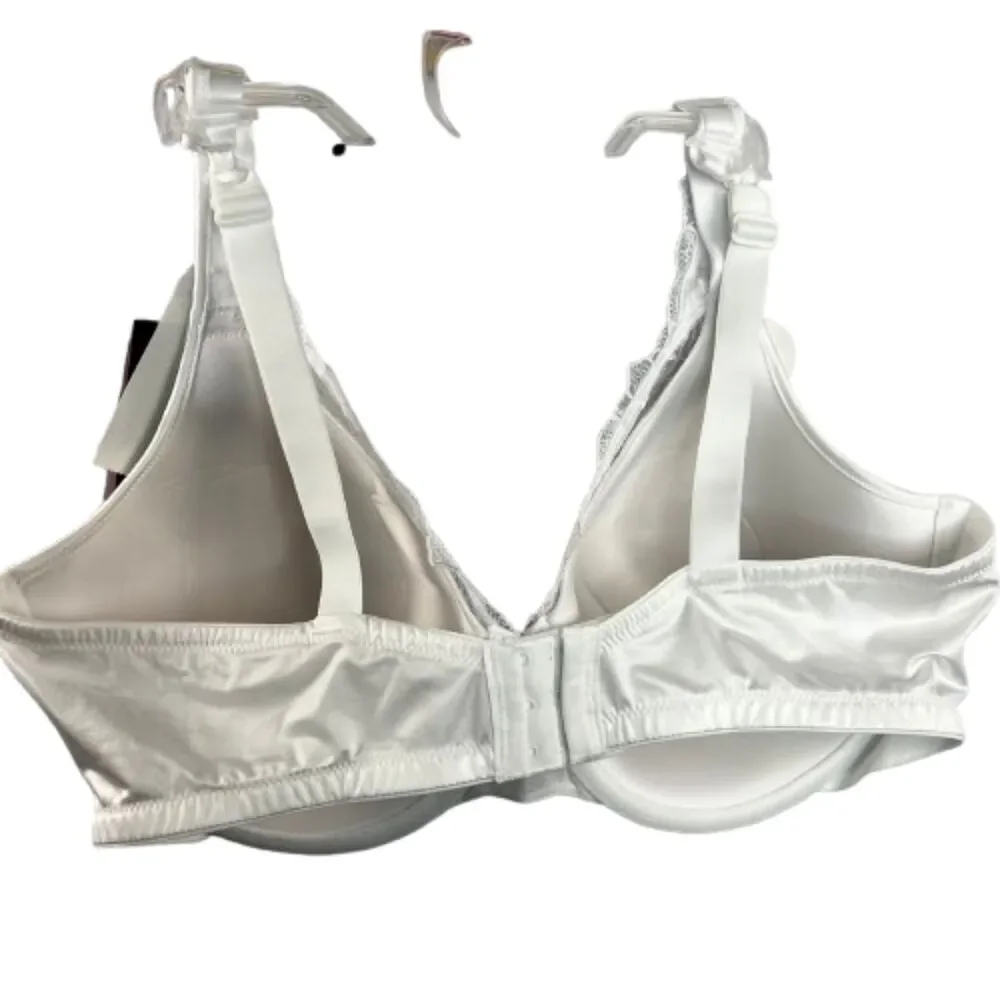 Playtex NWT White Embroidery Lace Molded Bra Size 44D